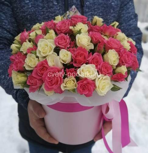 Композиция «Алла» в шяпной коробке  